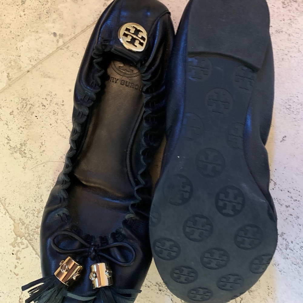 Tory Burch - Black Leather Flats - Picture 5 of 5